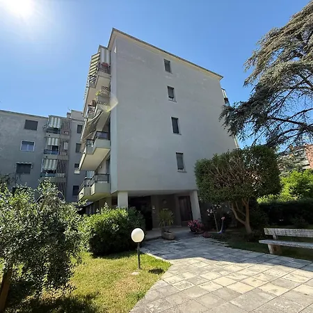 Se271 - Senigallia, Bilocale Con Terrazza Attrezzata Senigallia